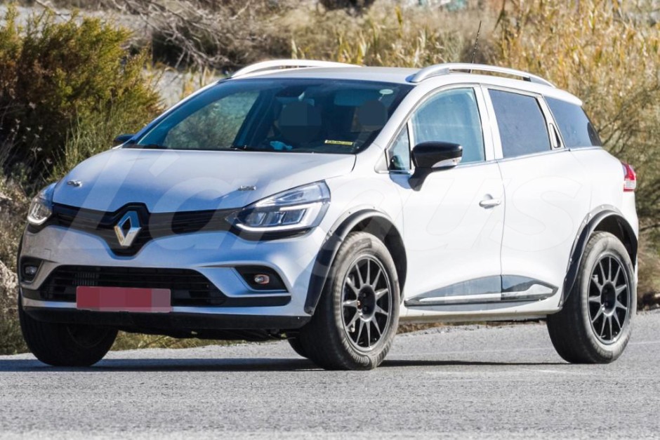 renault clio 5 mulet vue av - Renault Captur второго поколения замечен в Андалусии